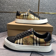 Burberry Low Shoes